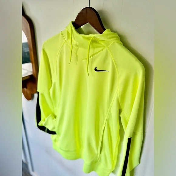 🔆 Nike Dri-Fit Neon Yellow Hoodie ✨ Women’s Medium - Picture 3 of 8